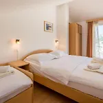 Damir & Gordana Apartment *