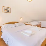 Damir & Gordana Apartment Baska (Krk)